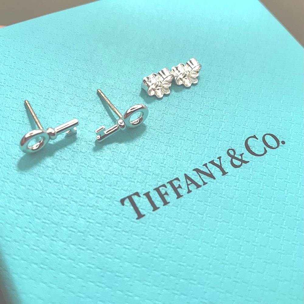 💙Authentic NEW Tiffany & Co Mini-key Earrings, Pair, Sterling Silver💙